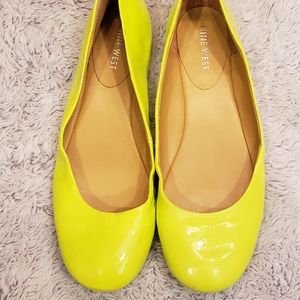 Nine West Bright Neon yellow flats 7.5